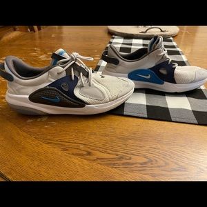 Men’s Nike Joyride Shoes size 8.5. Worn very little, washed and ready to wear